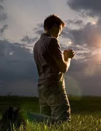 PALABRA DE DIOS JUEVES DE LECTURA Jesús dijo a sus discípulos: "No todo el que me diga: '¡Señor, Señor!', entrará en el Reino de los cielos.