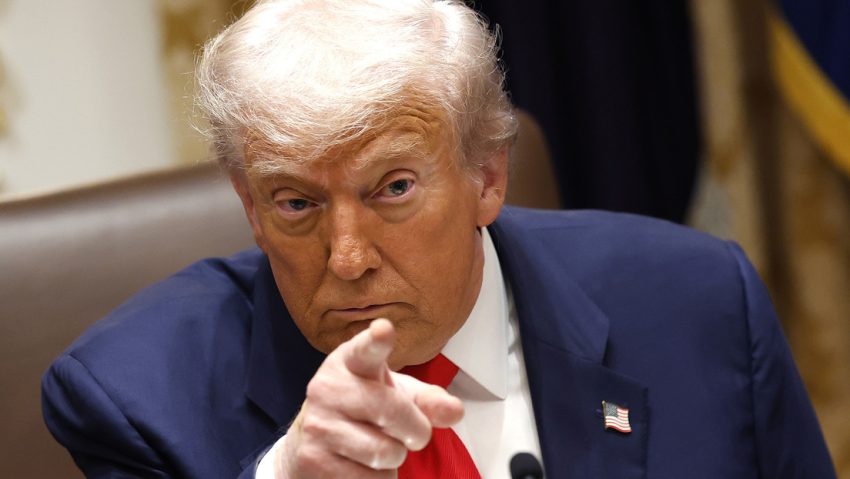 Trump afirma que Maduro "tiene los días contados"