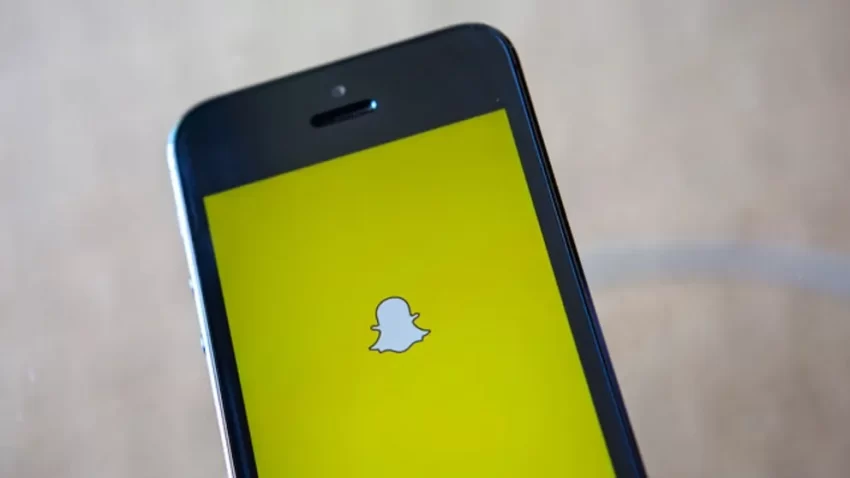 SNAPCHAT REVELA TU AÑO EN UN SOLO CLIC CON SU RESUMEN PERSONALIZADO 📱✨