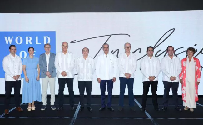 Inversión en hoteles Dreams y Secrets Playa Esmeralda en Miches supera RD$23 mil millones; ministro Collado anunció plan de asfaltado y reconstrucción del muelle