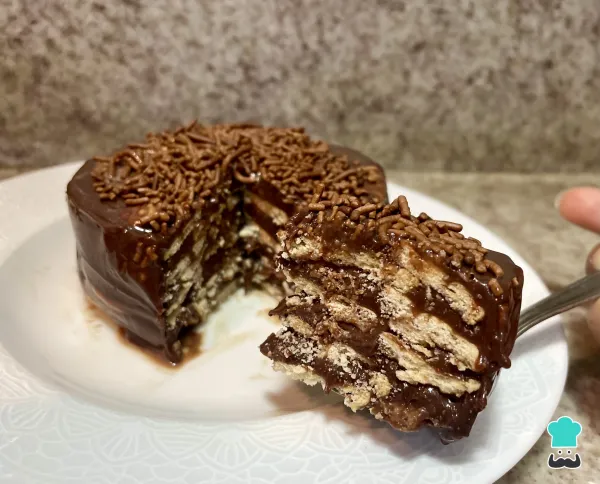 Receta de Marquesa de chocolate venezolana con leche condensada