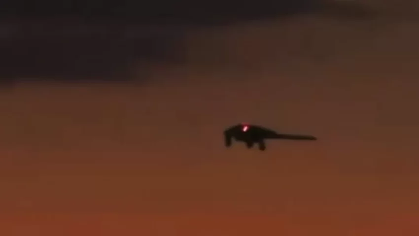 EL "OJO INVISIBLE": EL DRON FURTIVO RQ-170 QUE RASTREÓ A MADURO HASTA SU CAPTURA
