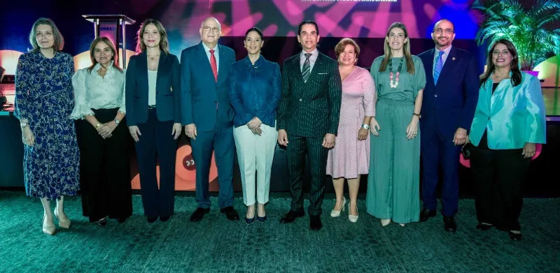 ¡CÁTEDRA DE PODER! UNIBE REVOLUCIONA EL MERCADO GLOBAL CON EL ÉXITO ARROLLADOR DE MERCADEXPO 2026