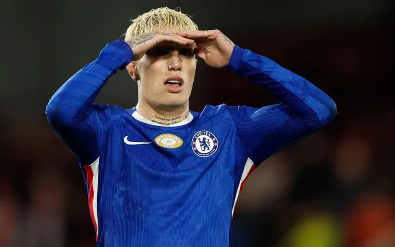 GARNACHO SENTENCIA A AMORIM: UN "LIKE" QUE VALE MÁS QUE MIL PALABRAS