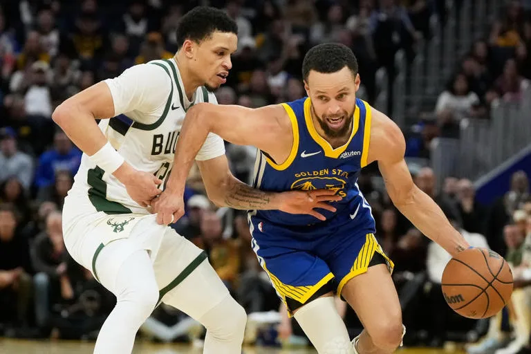 DUPLA LETAL EN SAN FRANCISCO: CURRY Y BUTLER SOMETEN A LOS BUCKS 120-113