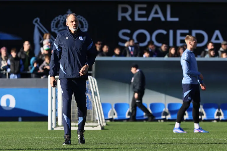 El "Ajedrez" de Matarazzo: El técnico se prepara para un debut de alto riesgo en 2026