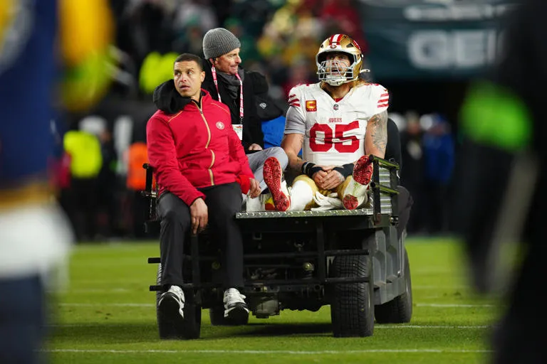 ¡TRAGEDIA EN LA NFL! GEORGE KITTLE SE DESTROZA EL AQUILES MIENTRAS EL TRIUNFO DE 49ERS SE TIÑE DE SANGRE Y CRISIS