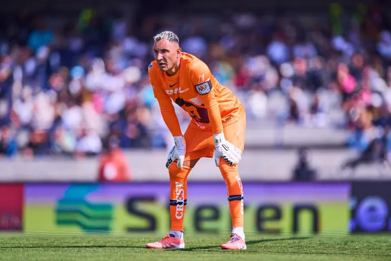 ¡FRACASO EN LA CANCHA Y CRISIS EN LAS GRADAS! PUMAS SE DESMORONA ANTE QUERÉTARO MIENTRAS EL FANTASMA DE LA CRISIS REGIONAL ACECHA EL CLAUSURA 2026