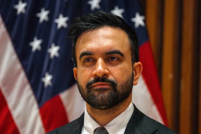 REALISMO POLÍTICO: MAMDANI CONTACTA A LA ADMINISTRACIÓN TRUMP POR FONDOS CRÍTICOS PARA NUEVA YORK