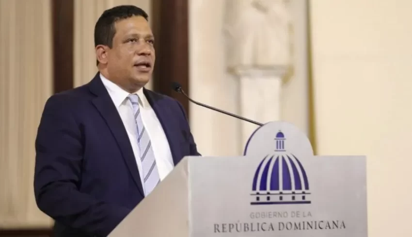 Nueva Ley de Compras entra en vigencia e inhabilita a funcionarios