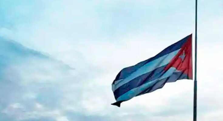 Cuba rinde "emocionado homenaje" a sus caídos "en desigual combate" contra EE.UU. en Venezuela