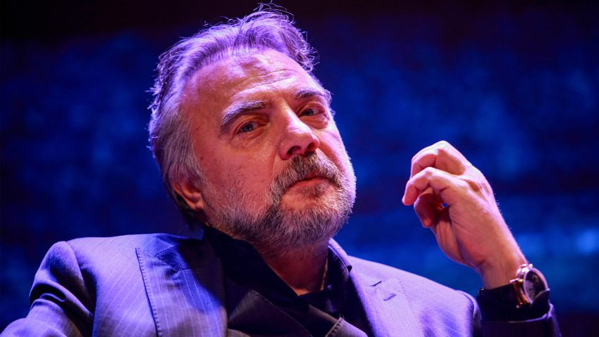 Detienen a famoso actor turco por un caso relacionado con drogas y prostitución