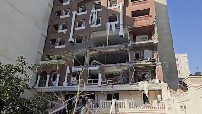 Explosión en edificio residencial deja víctimas en Irán