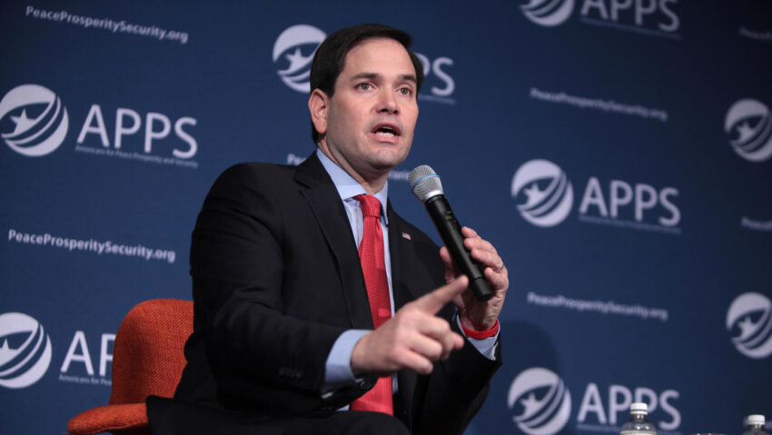 Marco Rubio amenaza nuevamente a Venezuela con "usar la fuerza"