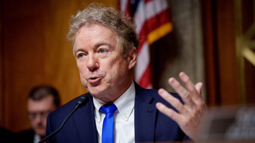 Senador de EE.UU.: El ataque contra Venezuela "viola el espíritu y la letra de la Constitución"