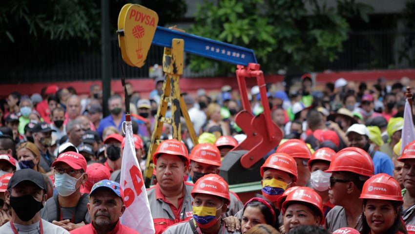 Trump quiere hacerse con el control de PDVSA