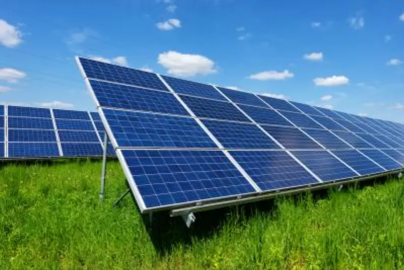 Usuarios solares recibirán 100% del crédito anual por energía excedente con nuevo reglamento