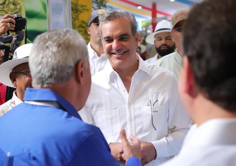 Presidente Abinader inaugurará este sábado centro educativo y la ampliación del acueducto en Las Matas de Farfán