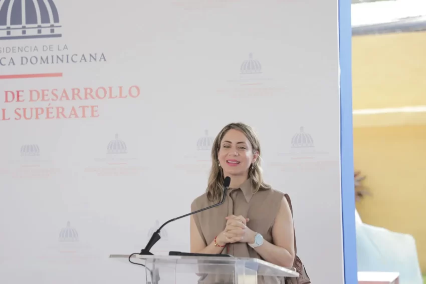 Abinader designa cambios en Agricultura, Mujer y Supérate