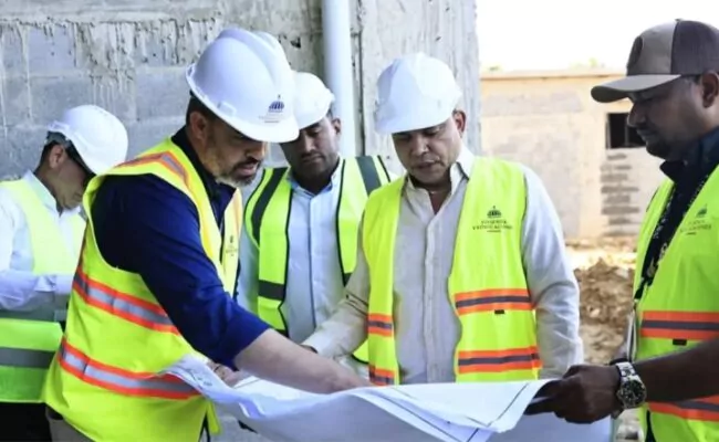 Servicio Nacional de Salud ordena cambios de plafones en hospital Ángel María Gatón en Duarte