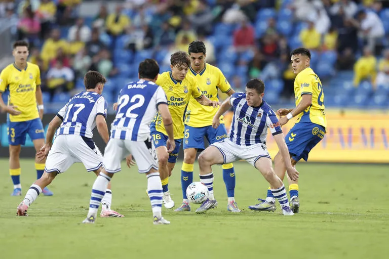El "Bichito" vuelve a Zubieta: Jesé Rodríguez lidera la ofensiva amarilla