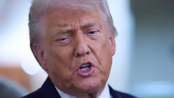 Tensión en Minnesota: Trump ordena redadas masivas mientras el gobernador pide "cesar la resistencia"