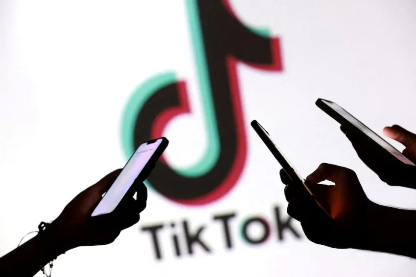Éxodo en TikTok: Usuarios en EE. UU. abandonan la plataforma tras cambios radicales en su política de privacidad