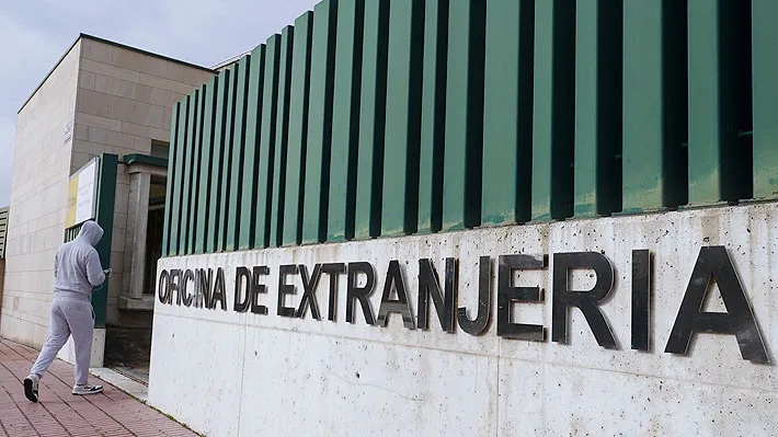 España inicia regularización masiva de inmigrantes: Un cambio de paradigma