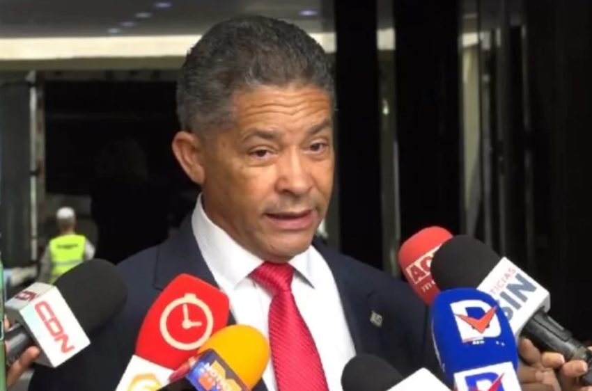 Diputado opina los líderes del PRM se olvidaron de las bases