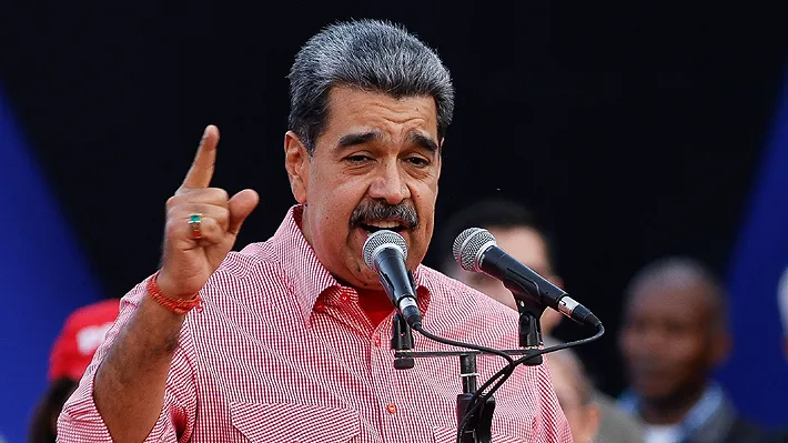 "Defenderemos cada centímetro": Maduro responde a los ataques de EE.UU. y ordena despliegue defensivo total