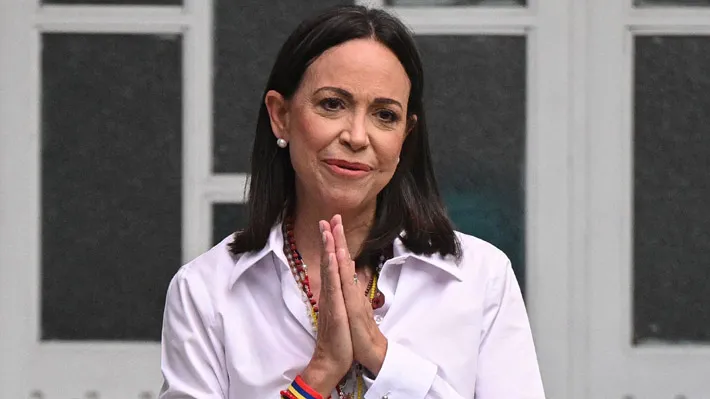 MARÍA CORINA MACHADO: "REGRESARÉ A VENEZUELA LO ANTES POSIBLE"