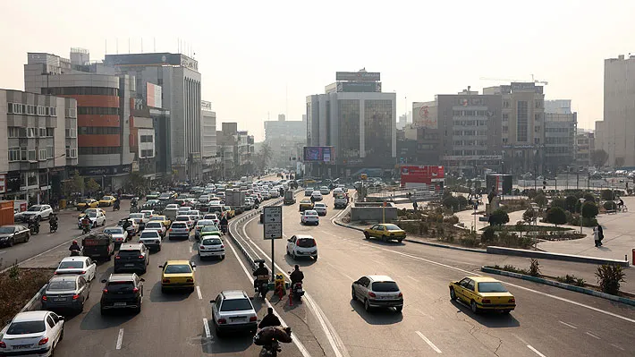 IRÁN BAJO APAGÓN DIGITAL: RÉGIMEN CORTA INTERNET TRAS ADVERTENCIAS DE TRUMP