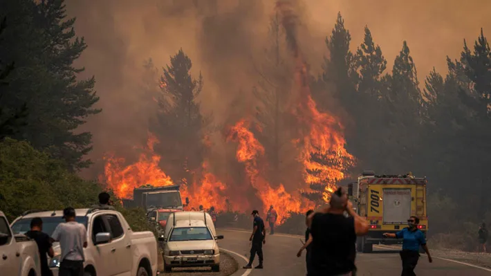 ¡INFIERNO EN LA PATAGONIA! EL FUEGO DEVORA EL PARAÍSO ARGENTINO MIENTRAS LAS LLAMAS SE VUELVEN IMPARABLES