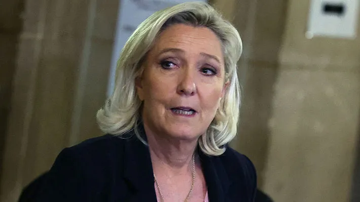 EL "TODO O NADA" DE MARINE LE PEN: LA ESTRATEGIA JUDICIAL QUE PODRÍA DEFINIR EL FUTURO DE LA DERECHA EN FRANCIA