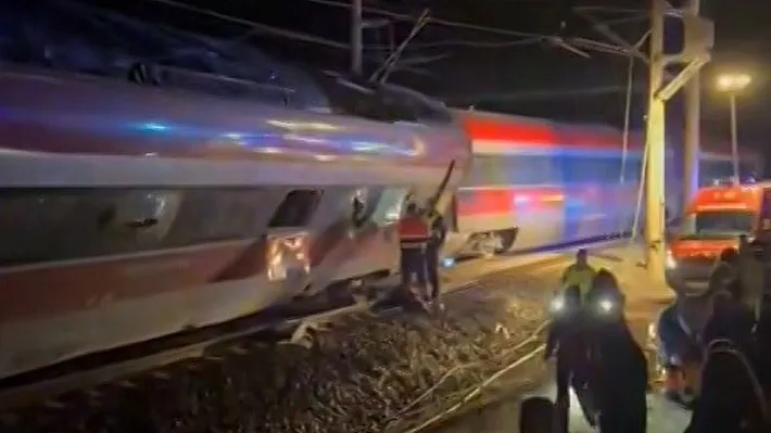 Tragedia en Adamuz: Colisión ferroviaria en Córdoba deja 39 muertos y paraliza el sur de España