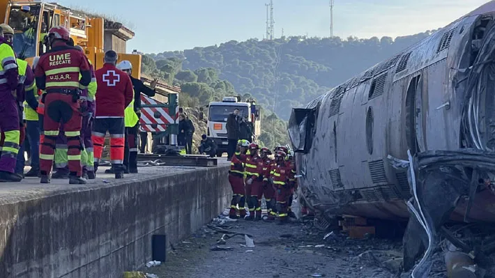 Tragedia ferroviaria en España: Investigan las acciones del conductor tras el choque de trenes