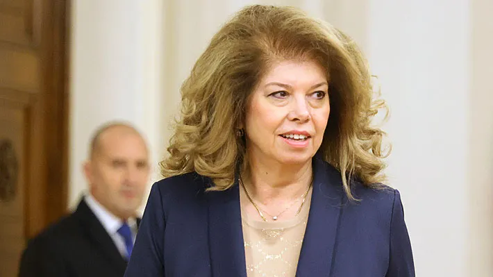 Historia en los Balcanes: Iliana Yotova asume como la primera presidenta de Bulgaria