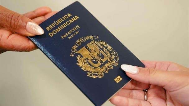 Gobierno inicia implementación del pasaporte electrónico dominicano por etapas