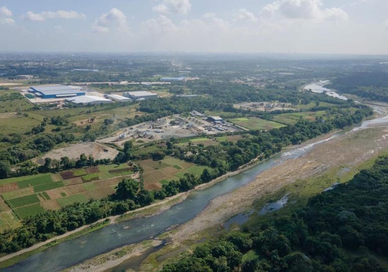 Medio Ambiente declara de urgencia intervención y restauración ambiental en río Haina