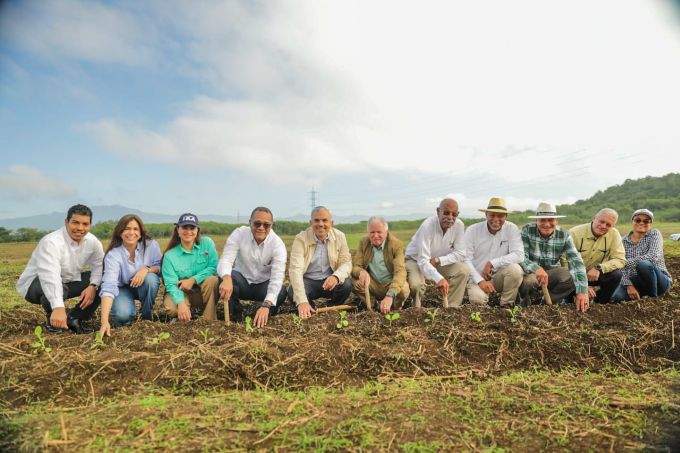 INTABACO y la Universidad ISA inician formación cultivo tabaco