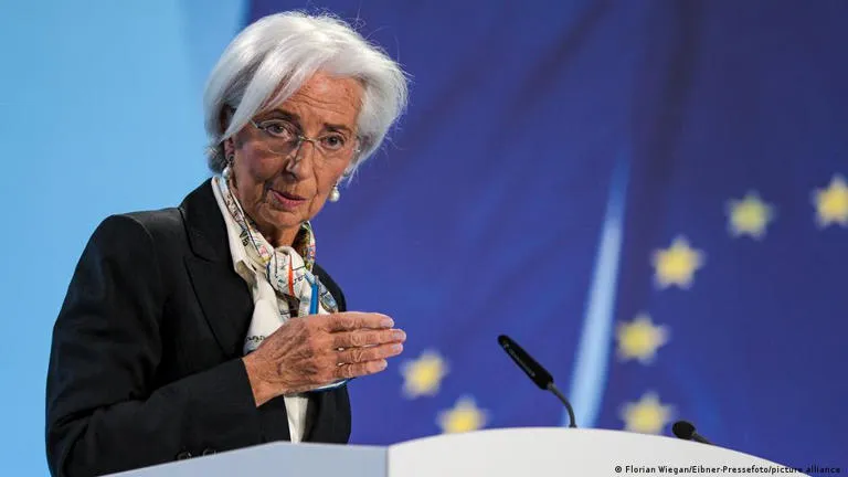 RELEVO EN EL BCE: Christine Lagarde planea dejar su cargo antes de lo previsto