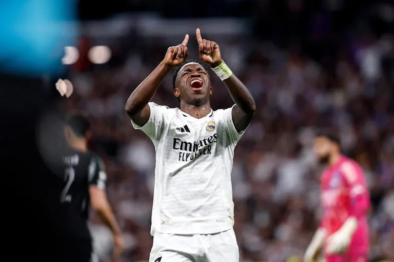 "LA ESPINITA DE VINICIUS": El desafío de liderar al Madrid en Champions ante las bajas