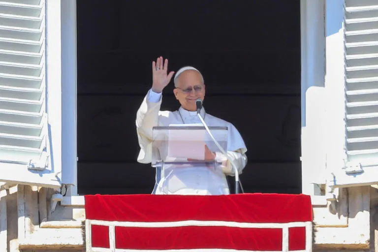 VATICANO: El Papa León anuncia gira por 4 países africanos para su agenda de 2026
