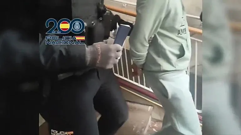 SEGURIDAD: Desarticulan en Madrid una red criminal dedicada al tráfico de inmigrantes hacia Europa