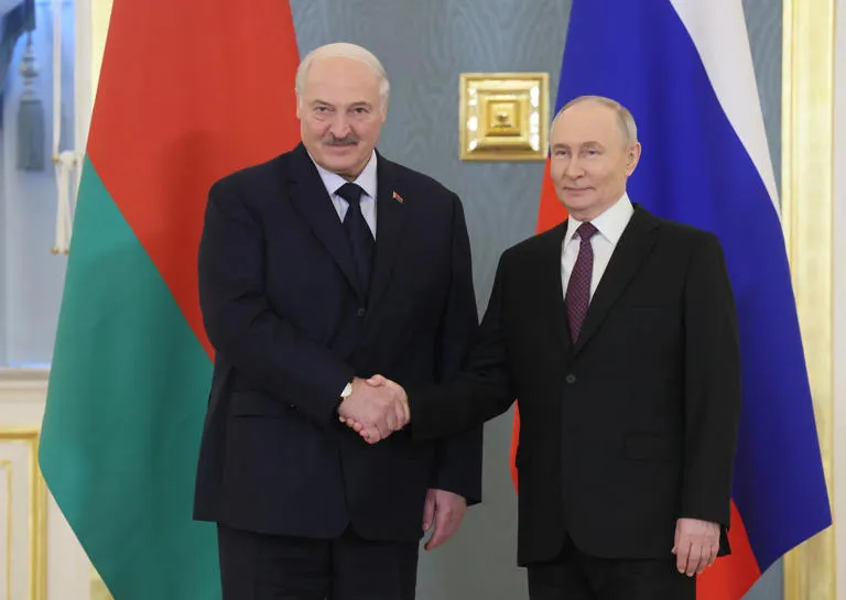 Rusia y Bielorrusia profundizan su asociación estratégica ante la tensa situación internacional