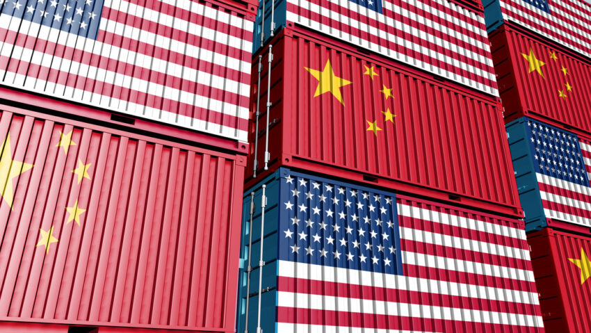 China podría tomar "todas las medidas necesarias" ante los aranceles del 10 % de EE.UU.