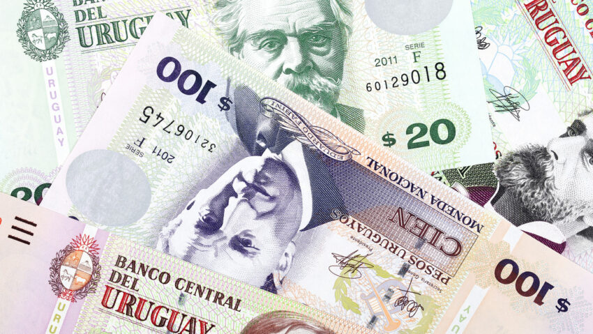 El índice 'Big Mac' revela cuál es la moneda latinoamericana más sobrevaluada