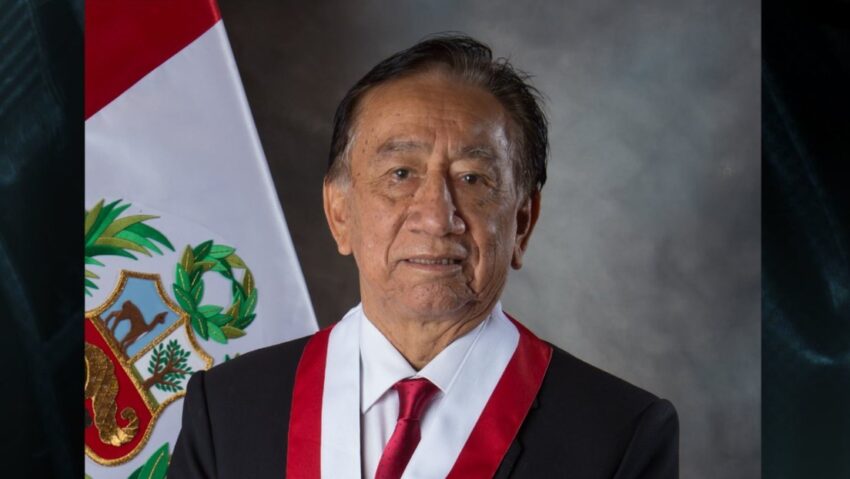 Eligen al nuevo presidente de Perú