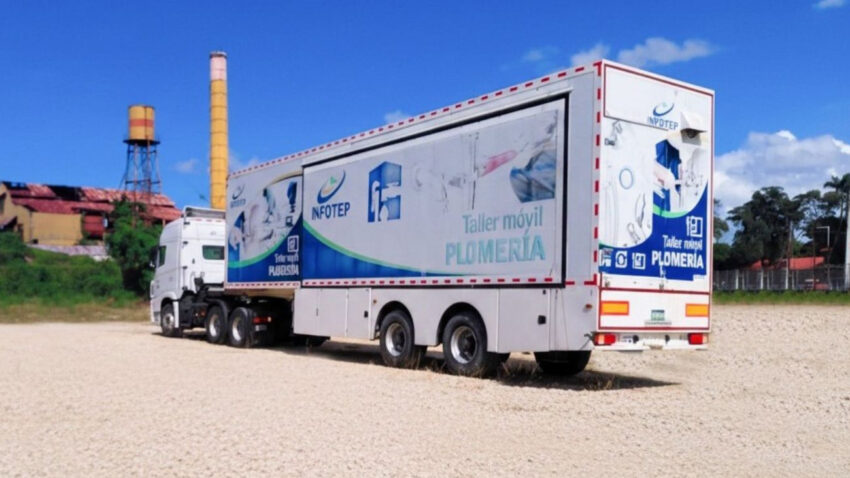 Infotep instala talleres móviles en Montellano para fortalecer la preparación de personal hotelero en Puerto Plata