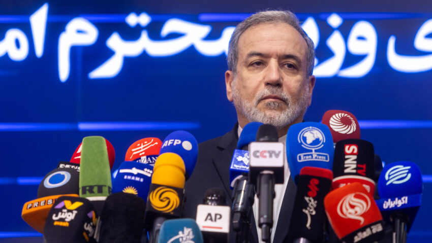 Irán expresa su opinión acerca del aumento de tensiones entre Afganistán y Pakistán.